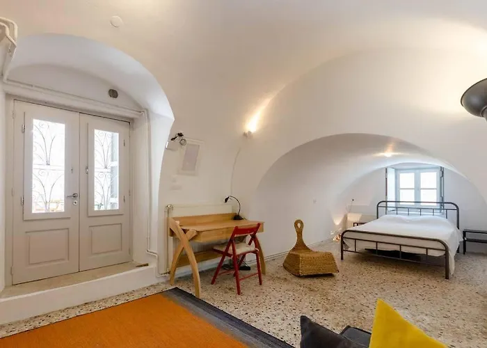 Nyaraló Skounas Leonídio